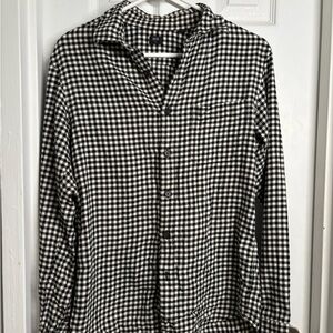 🍍2 for $20! Uniqlo Men’s Black and White Checkered Shirt